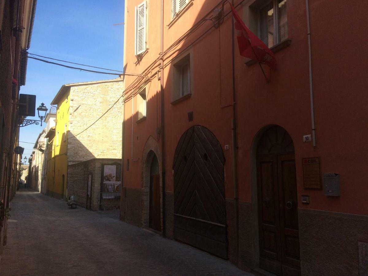 Bed & Breakfast Del Teatro Cagli Exterior foto